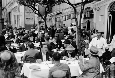 Trattoria al aire libre en Roma, c.1927 de Armando Bruni