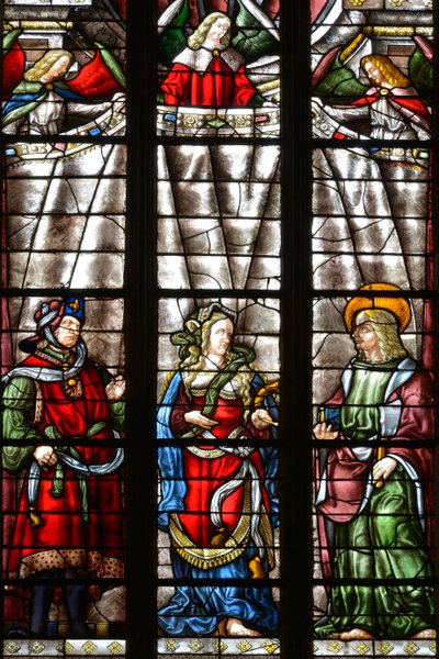 El profeta Daniel, Sibila Cimeria y San Mateo el Evangelista - Vidriera de la capilla Saint Louis, Arnaud de Moles (1470-1520) completada en 1513 - Catedral Sainte Marie d
