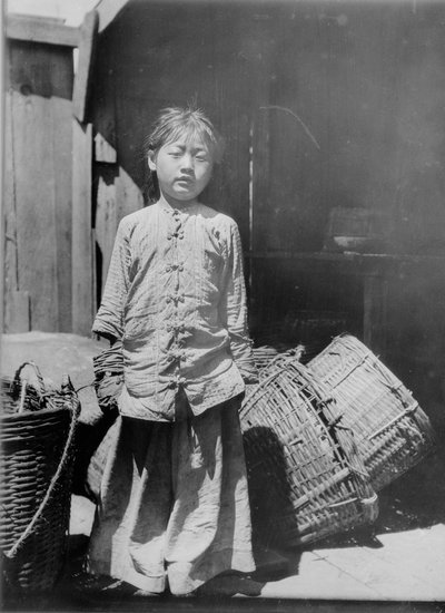 La hija del vendedor de pescado, Chinatown, San Francisco de Arnold Genthe