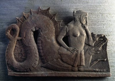 El fabuloso monstruo Escila, que junto con Caribda, guardaba el estrecho de Mesina. Museo del Louvre, París. de Artist Unknown
