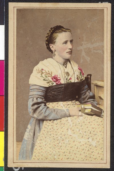 Mujer en librea - ¿Salzburgo de Artist Unknown