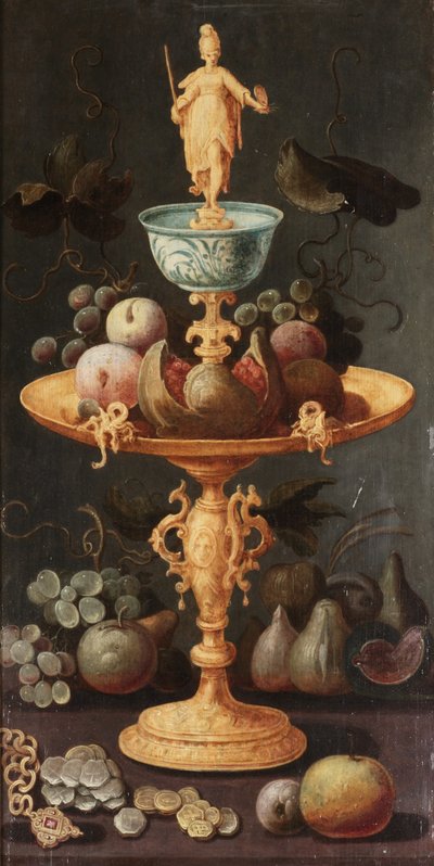 Uvas, ciruelas y una granada en una taza dorada coronada por una personificación de la Pintura, con higos, uvas, manzanas, una cadena de oro y piezas de ocho españolas en un saliente de piedra de Artus Claessens
