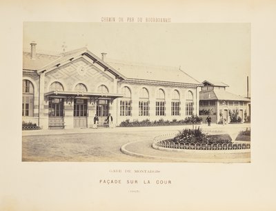 Estación de Montargis, Fachada que da al patio de Auguste Hippolyte Collard