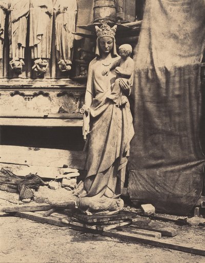Virgen con el Niño, Esculpida por Geoffroy-Dechaume, Catedral de Notre-Dame, París de Auguste Mestral