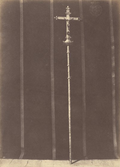Jerusalén. Cruz de plata cincelada donada por Luis XIII a la Iglesia del Santo Sepulcro de Auguste Salzmann