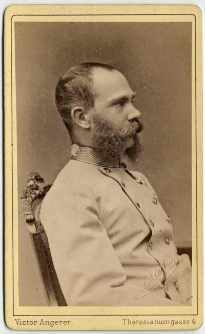 Retrato del Emperador Francisco José de Austria (1830-1916) y Rey de Hungría (1867-1916), de la casa de Habsburgo-Lorena. Fotografía del taller de Victor Angerer en Viena. de Austrian Photographer