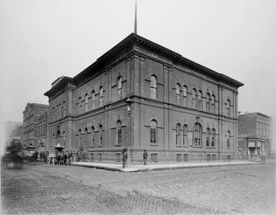 Estación de policía de Harrison Street, Chicago, Illinois, EE.UU., c.1900 de Barnes and Crosby