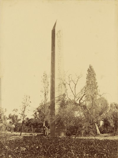 Obelisco de Heliópolis, El Cairo. de Baron Paul des Granges