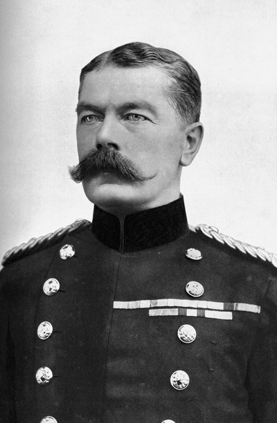Mariscal de Campo Earl Kitchener, Secretario de Estado de Guerra Británico, Primera Guerra Mundial, 1914 de Bassano Studio
