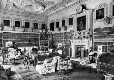 La biblioteca, Chesterfield House, 1908 de Bedford Lemere and Company