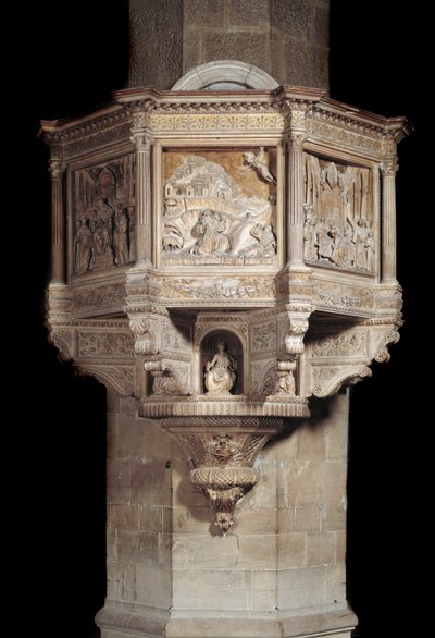 Púlpito de mármol con historia de San Francisco de Benedetto da Maiano