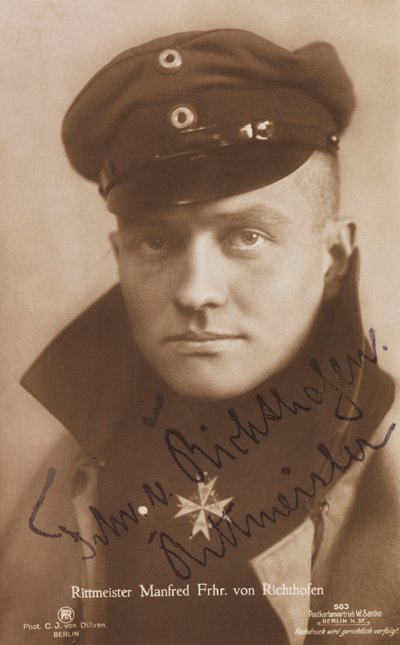 Retrato de Manfred von Richthofen de Berlin . Photo studio C. J.