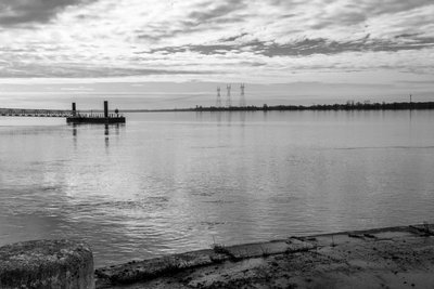 Puerto en la Dordoña, Bourg-sur-Gironde, Gironda (foto) de Bernard Bonnefon