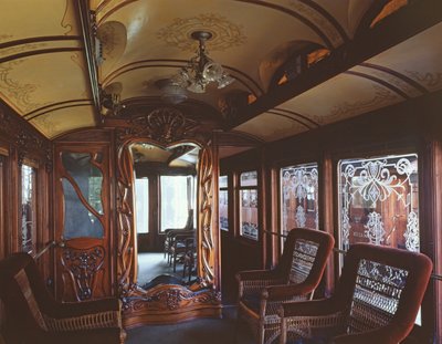 Interior de un tren de Brazilian School