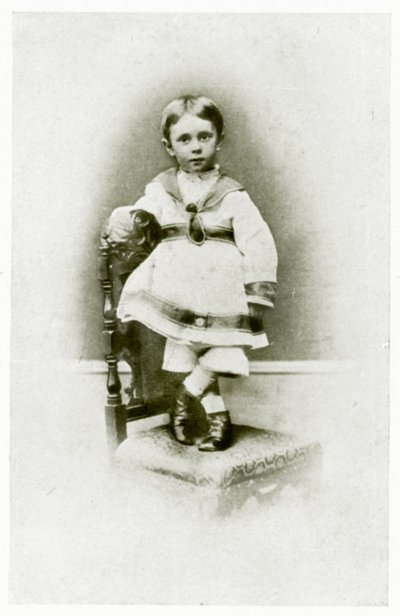 Aubrey Beardsley, a los 2 años y 3 meses de British Photographer