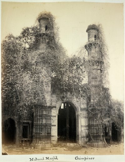 Mahmud Masjid (Nagina Masjid), Champaner, c.1875 (fotografía en b/n) de British Photographer