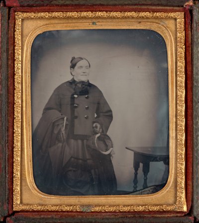 Retrato de mujer,c. 1860 (foto) de British Photographer
