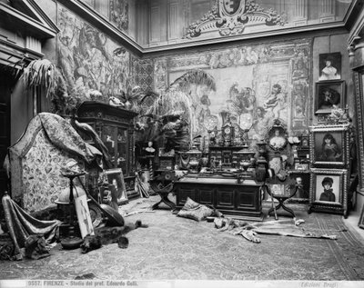 Estudio del pintor florentino Edoardo Gelli (foto en blanco y negro) de Brogi Brogi