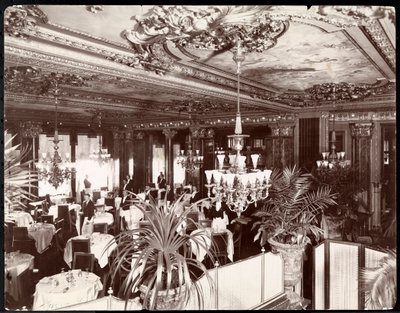 Un comedor en el Hotel Savoy, c.1895-96 de Byron Company
