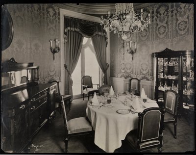 Comedor privado en el Hotel Knickerbocker, 1906 de Byron Company