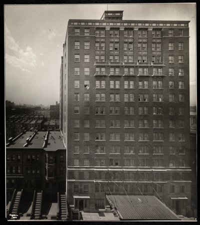 El Hotel Robert Fulton, 228 West 71st Street, Nueva York, 1920 de Byron Company