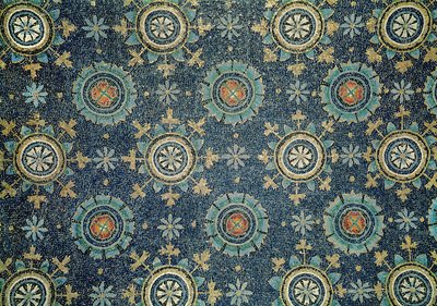 Detalle de la decoración floral de la bóveda de Byzantine