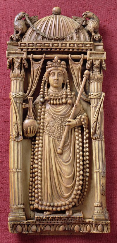 Relieve tallado de una emperatriz, c.500 d.C. de Byzantine School