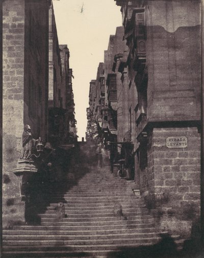 Strada Levante, Valletta, Malta, 1850s de Calvert Jones