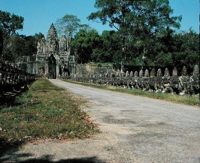 Vista de la puerta sur de Cambodian