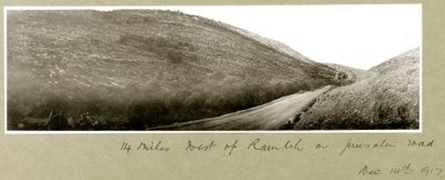 14 millas al oeste de Ramleh en la carretera de Jerusalén, 14 de diciembre de 1917 de Capt. Arthur Rhodes