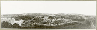 Belén: vista al sur con Herodium en la distancia, 1917 de Capt. Arthur Rhodes