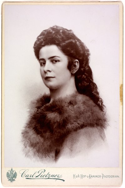 Sra. Elisabeth de Carl Pietzner