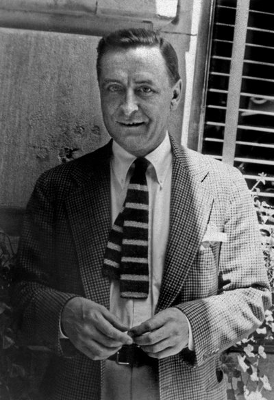 Francis Scott Fitzgerald (1896-1940) Escritor estadounidense aquí c. 1937 Foto de Carl Van Vechten de Carl Van Vechten