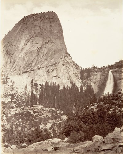 Cap of Liberty y Nevada Fall, Yosemite, ca. 1872, impreso ca. 1876 de Carleton E. Watkins.