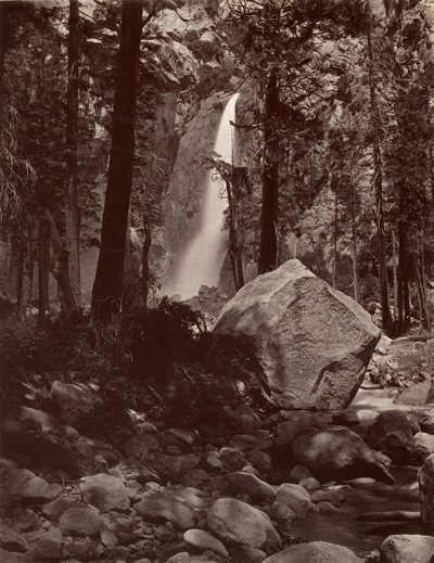 Cascada baja de Yosemite, 1,600 pies de Carleton E. Watkins.
