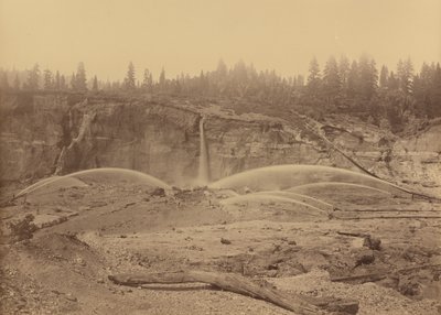 Malakoff Diggins, North Bloomfield, condado de Nevada de Carleton E. Watkins