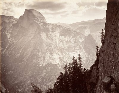 Cúpula sur, 6,000 pies, ca. 1872, impreso ca. 1876 de Carleton E. Watkins.
