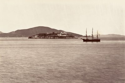 Isla de Alcatraz, San Francisco, 1868-69, impreso ca. 1876 de Carleton Emmons Watkins