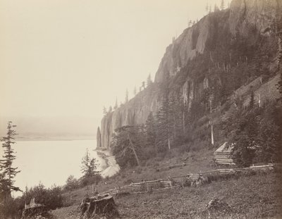 Cabo de Hornos, río Columbia, 1867 (foto) de Carleton Emmons Watkins