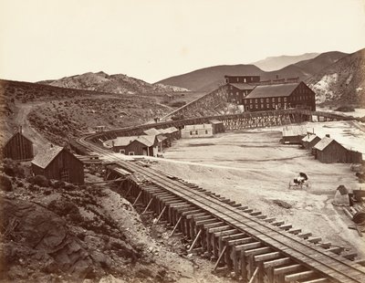 Eureka Quartz Mill y Flume, Nevada, 1875, impreso ca. 1876 de Carleton Emmons Watkins