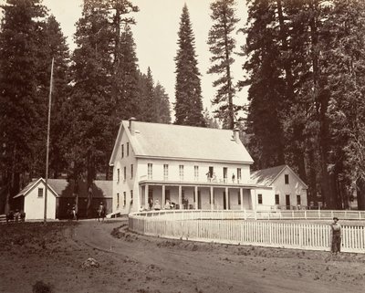 Hotel Mammoth Grove de Carleton Emmons Watkins
