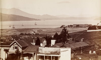 Sausalito, Tamalpais y la Bahía de Richardson desde San Francisco de Carleton Watkins