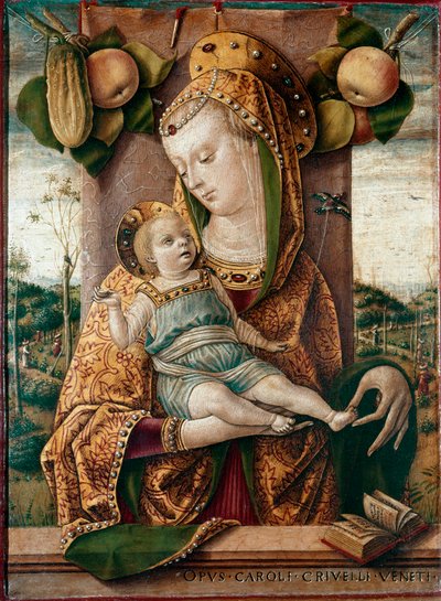 Virgen y Niño Detrás de ellos manzanas y un pepino, abajo un libro abierto (biblia). Témpera sobre madera de Carlo Crivelli (1430/35-1494/1500) de Carlo Crivelli