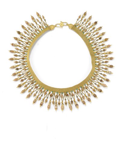 Collar (oro, esmalte y perlas de cueva) de Carlo Giuliano