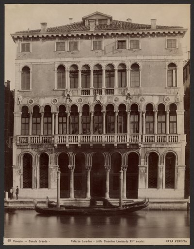 Palacio Loredan de Carlo Naya