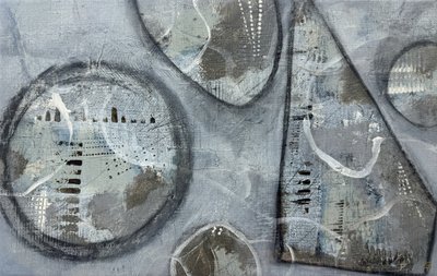 Formas grises con textura de Carolina Gårdheim