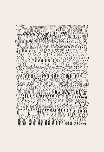 Cuadrícula de guijarros orgánicos de Catalina Somolinos