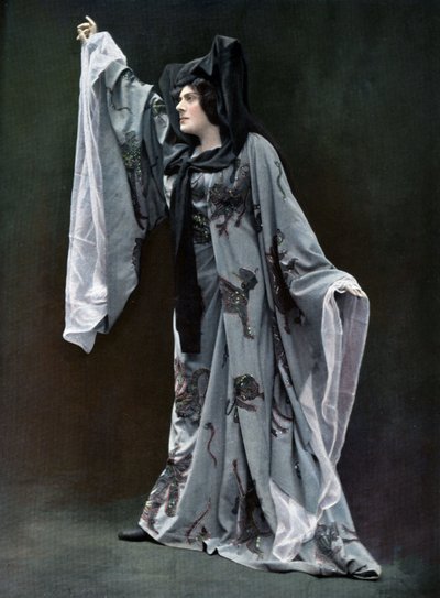 La cantante de ópera Meyriane Heglon (1867-1942) como Lilith en la ópera "Le fils de l