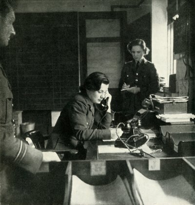 Sala de inteligencia de una estación de Cecil Beaton