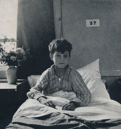 Un niño pequeño que respira suavemente, y siente su vida en cada miembro, ¿qué debería saber? de Cecil Beaton